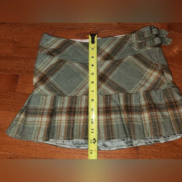 Abercrombie & Fitch Green Plaid Mini Skirt - Picture 3 of 5